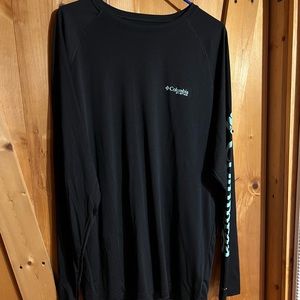 Black long sleeve Columbia shirt.